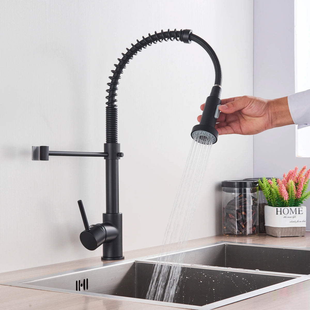 Brushed Gold Kitchen Sink Faucet One Handle Spring Hot and Cold Water Tap Deck Mounted Bathroom Kitchen Crane